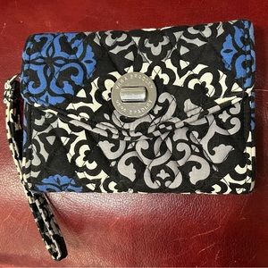 Vera Bradley Your Turn Wristlet Wallet. Canterberry Cobalt. EUC